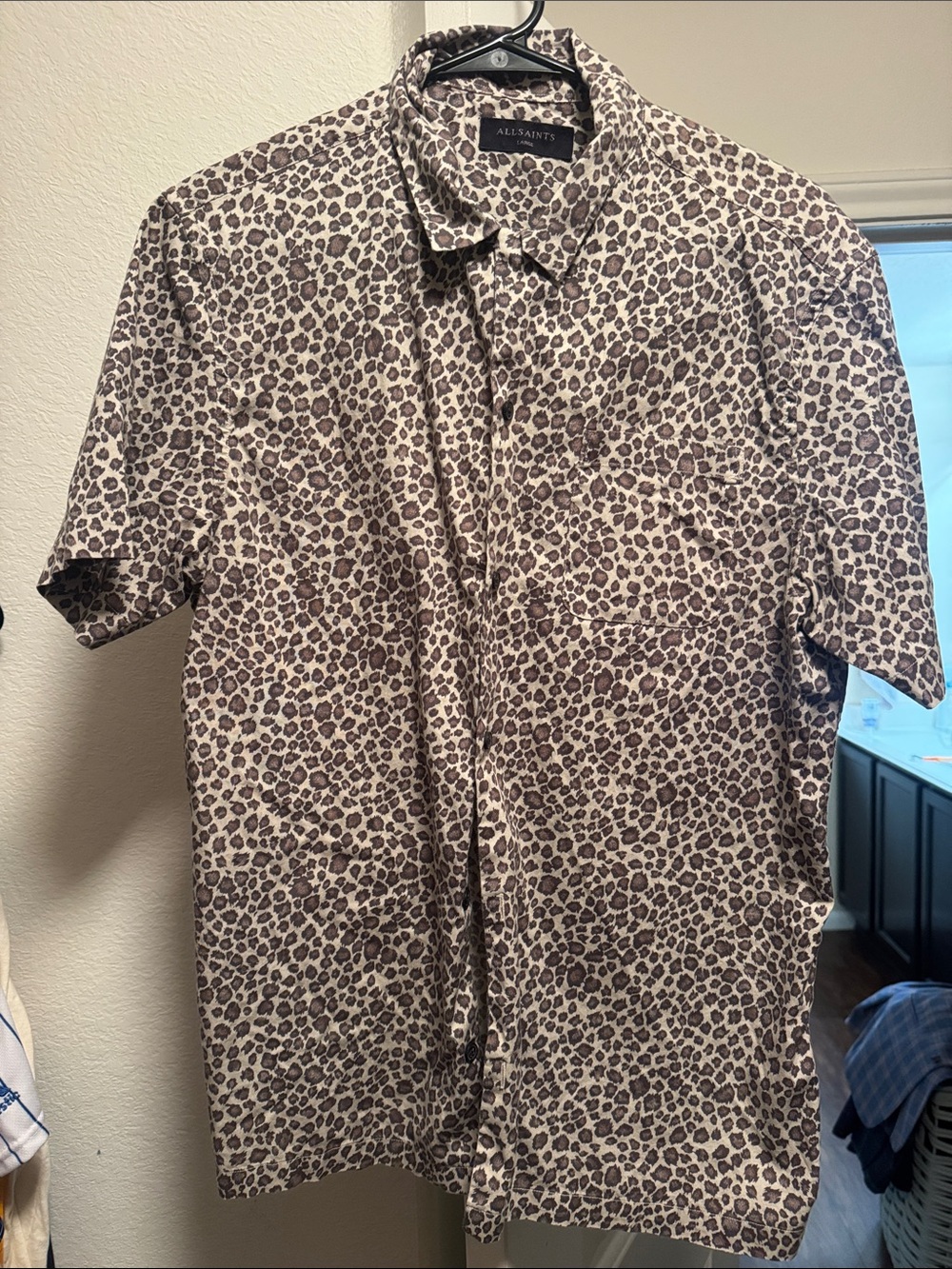 AllSaints Men’s Short Sleeve Leopard Print Button-Down Shirt - Cream & Brown